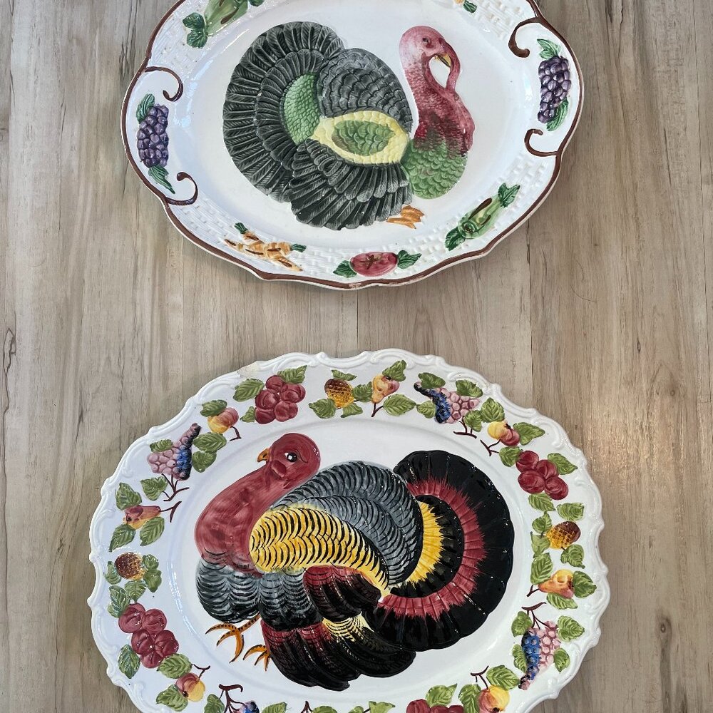Thanksgiving Turkey holiday cheese  Platters Plates set of 2 *has chip and crack